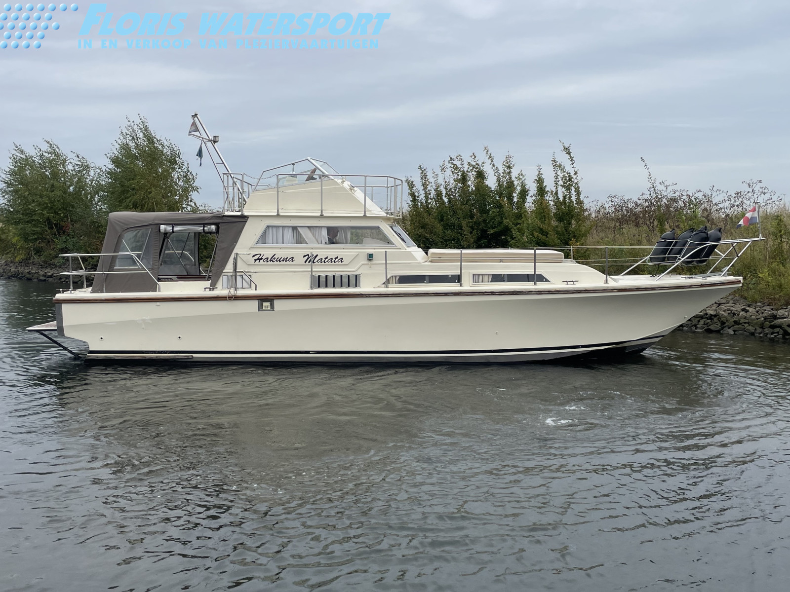 foto: 15 Jeanneau  America 38