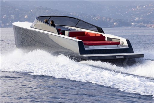 foto: 27 Vandutch 48 - New