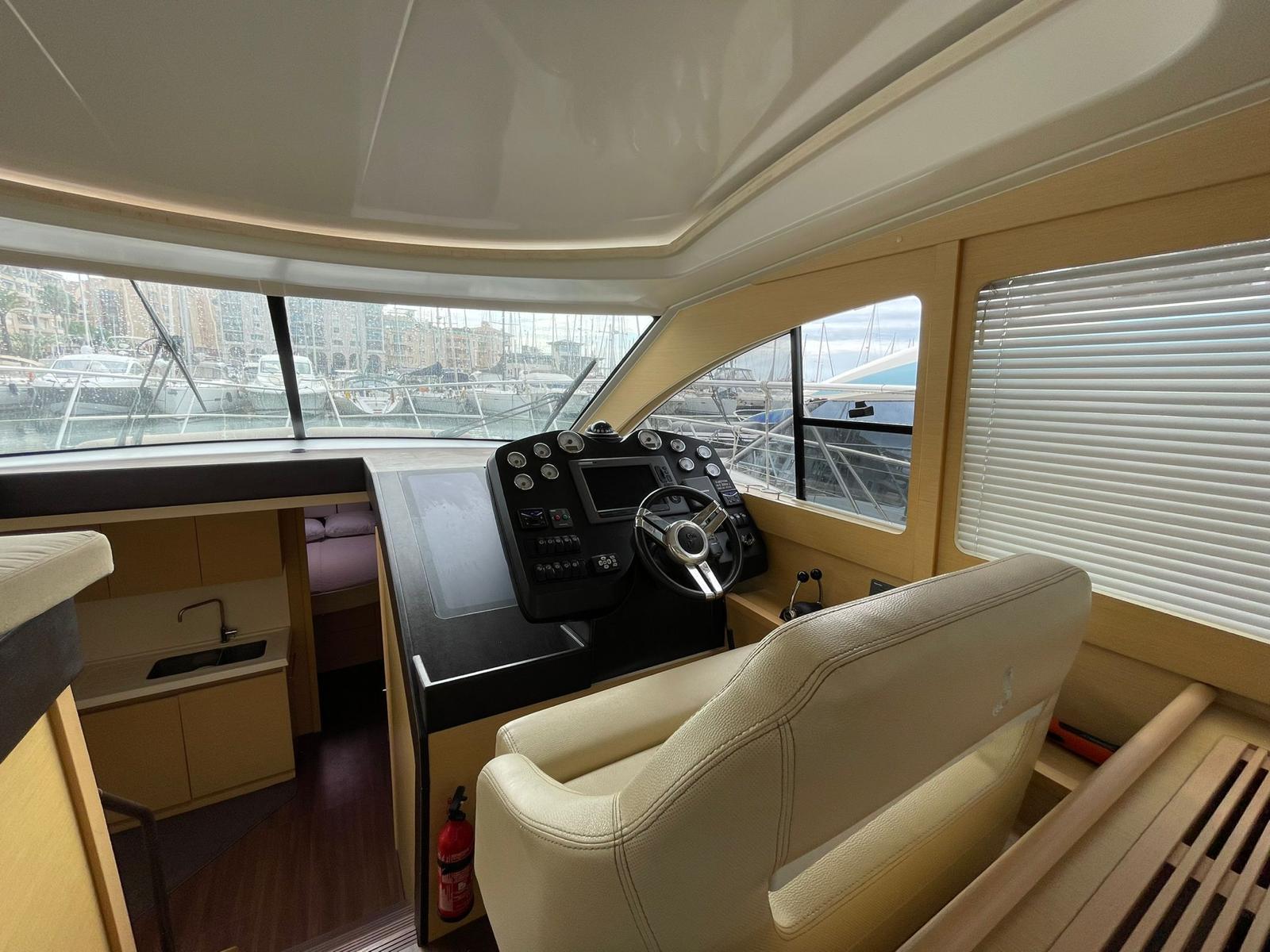 foto: 15 Beneteau Monte Carlo 47