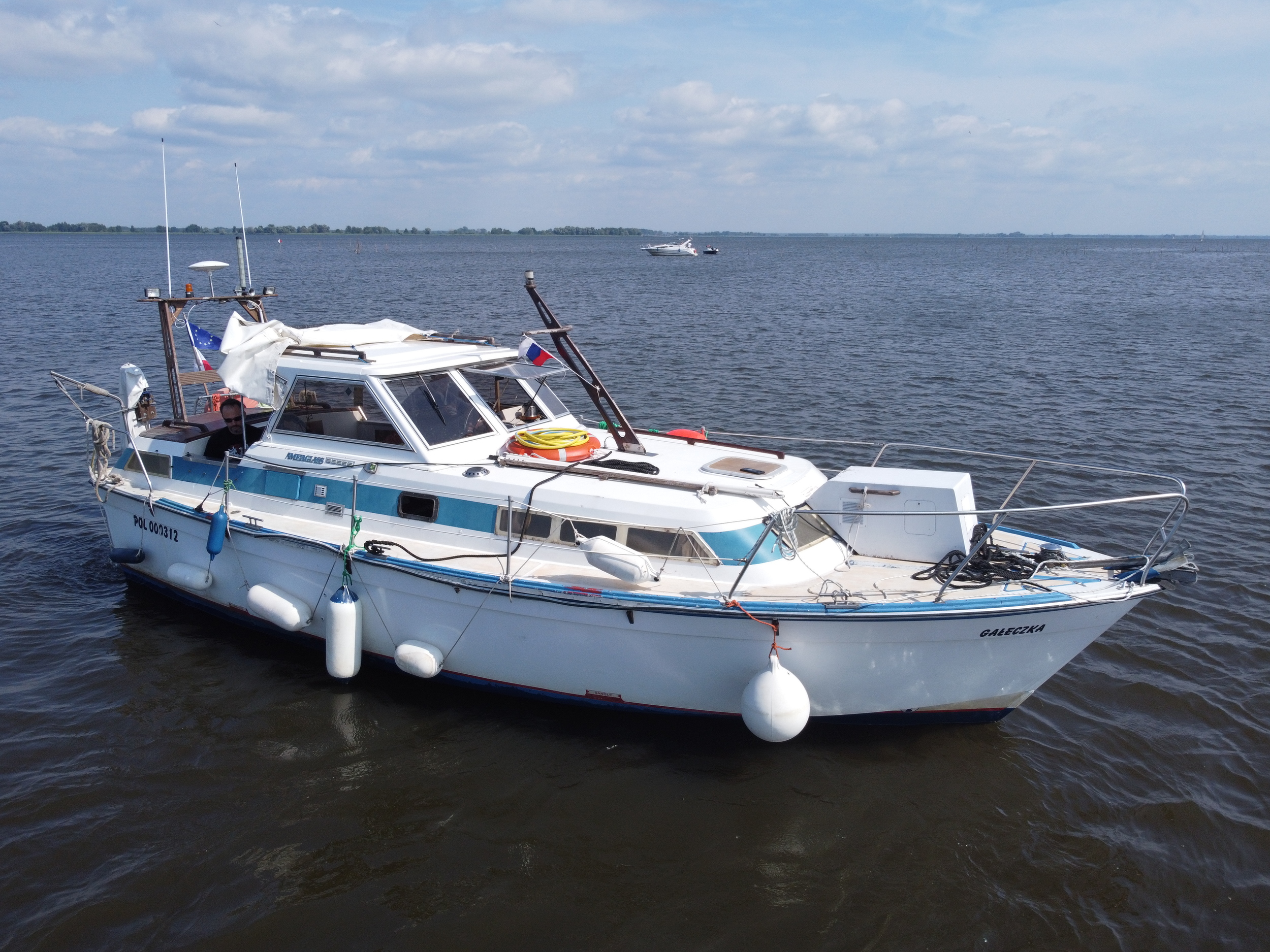 foto: 57 Amerglass Searunner 30 AK