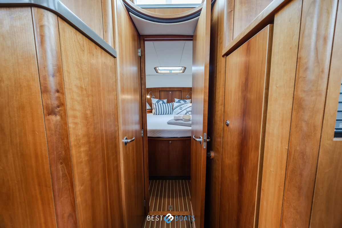 foto: 31 Linssen Grand Sturdy 34.9 AC