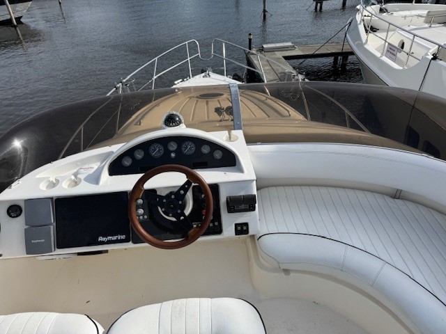 foto: 33 Princess 38 12 Meter