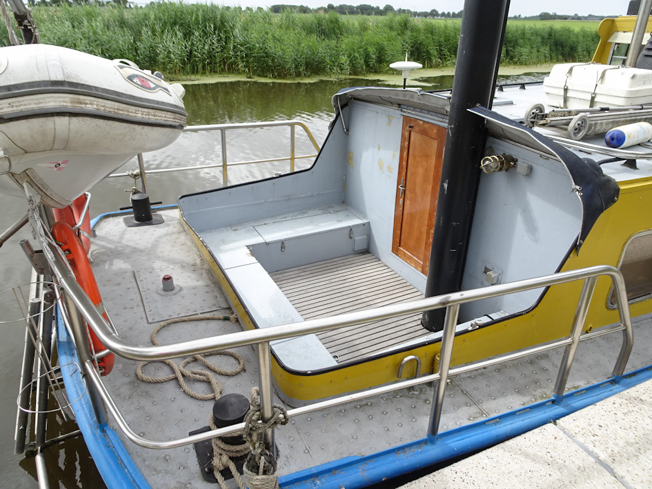 foto: 33 Varend Woonschip ex RWS vlet 14.78