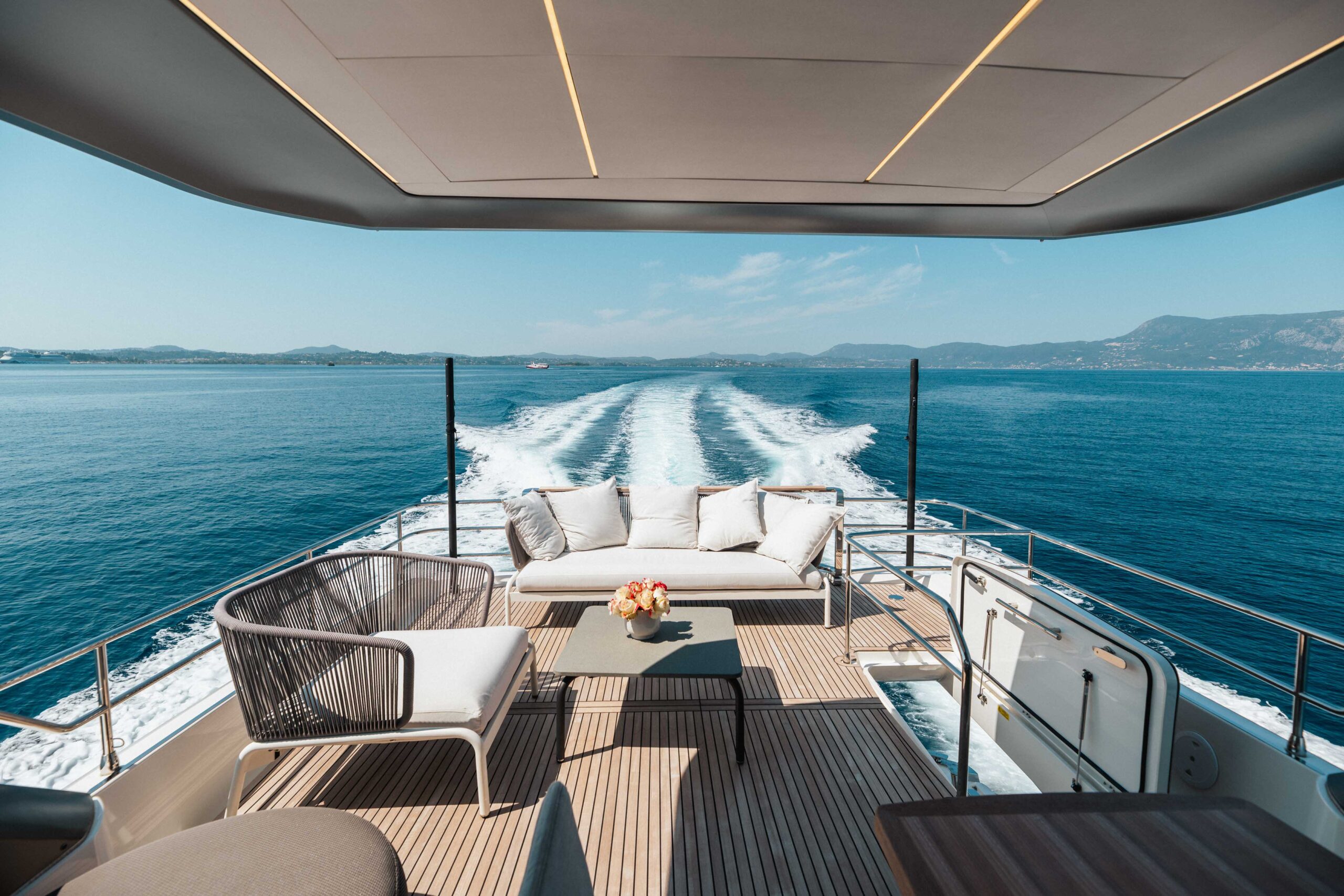 foto: 107 Prestige 690 flybridge