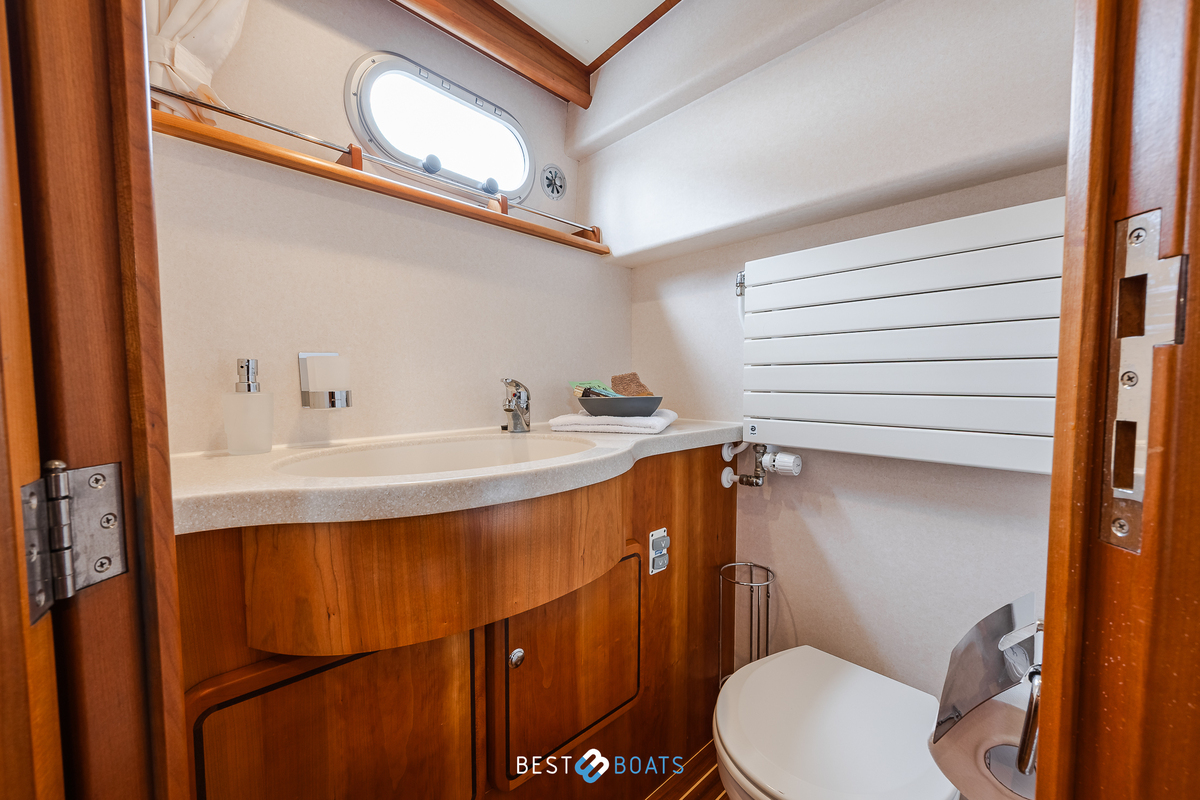 foto: 44 Linssen Grand Sturdy 430 AC MKII Diamond