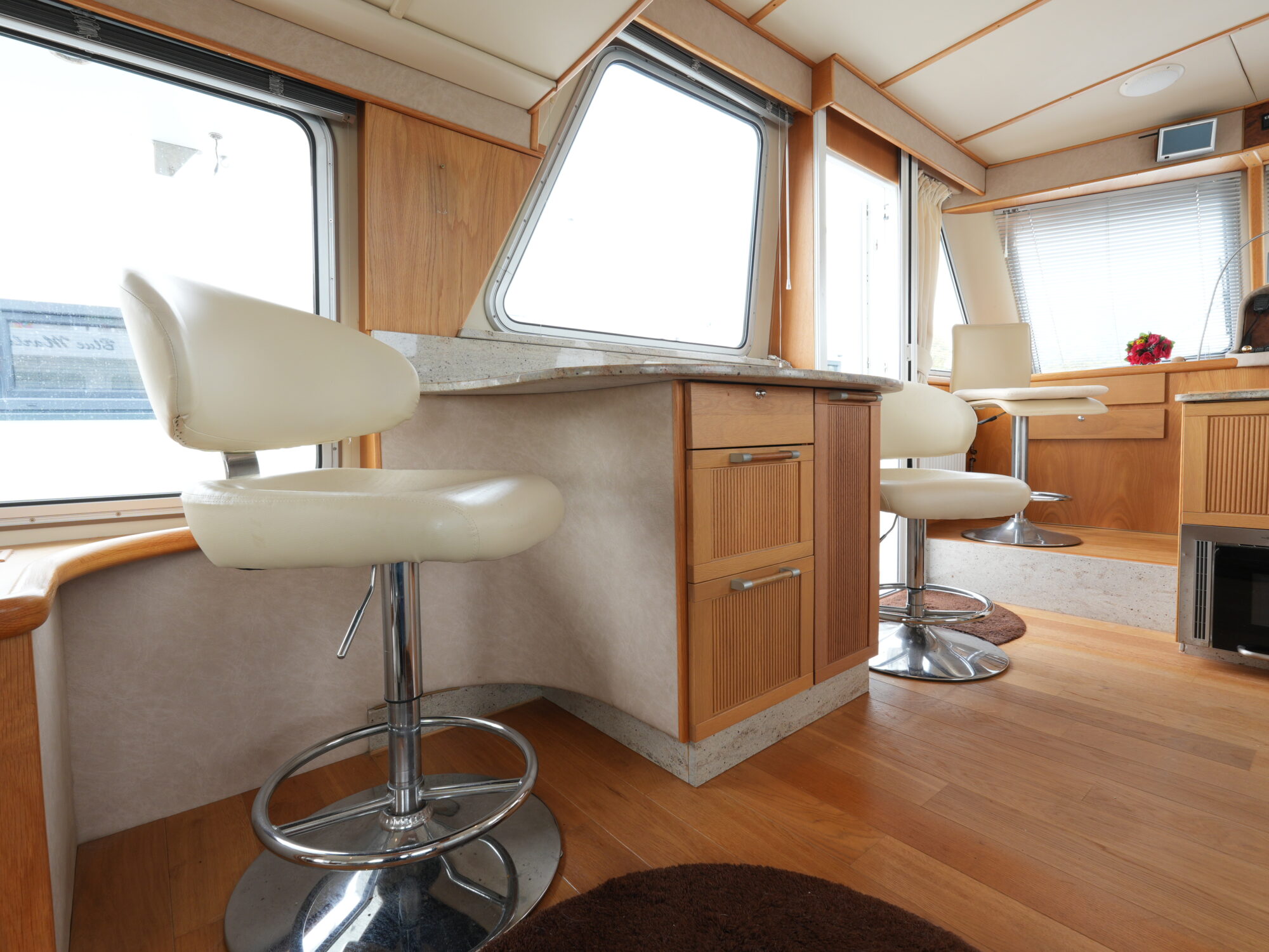 foto: 105 Kajuitzeilboot 700