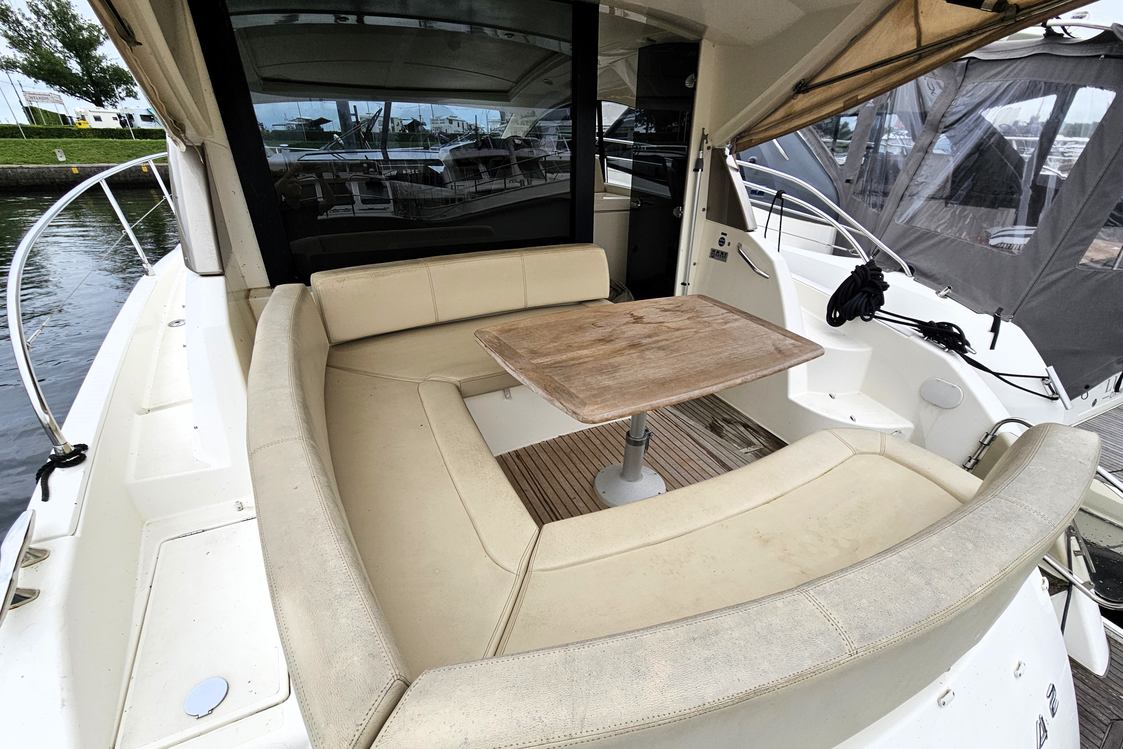 foto: 77 Jeanneau Prestige 42S