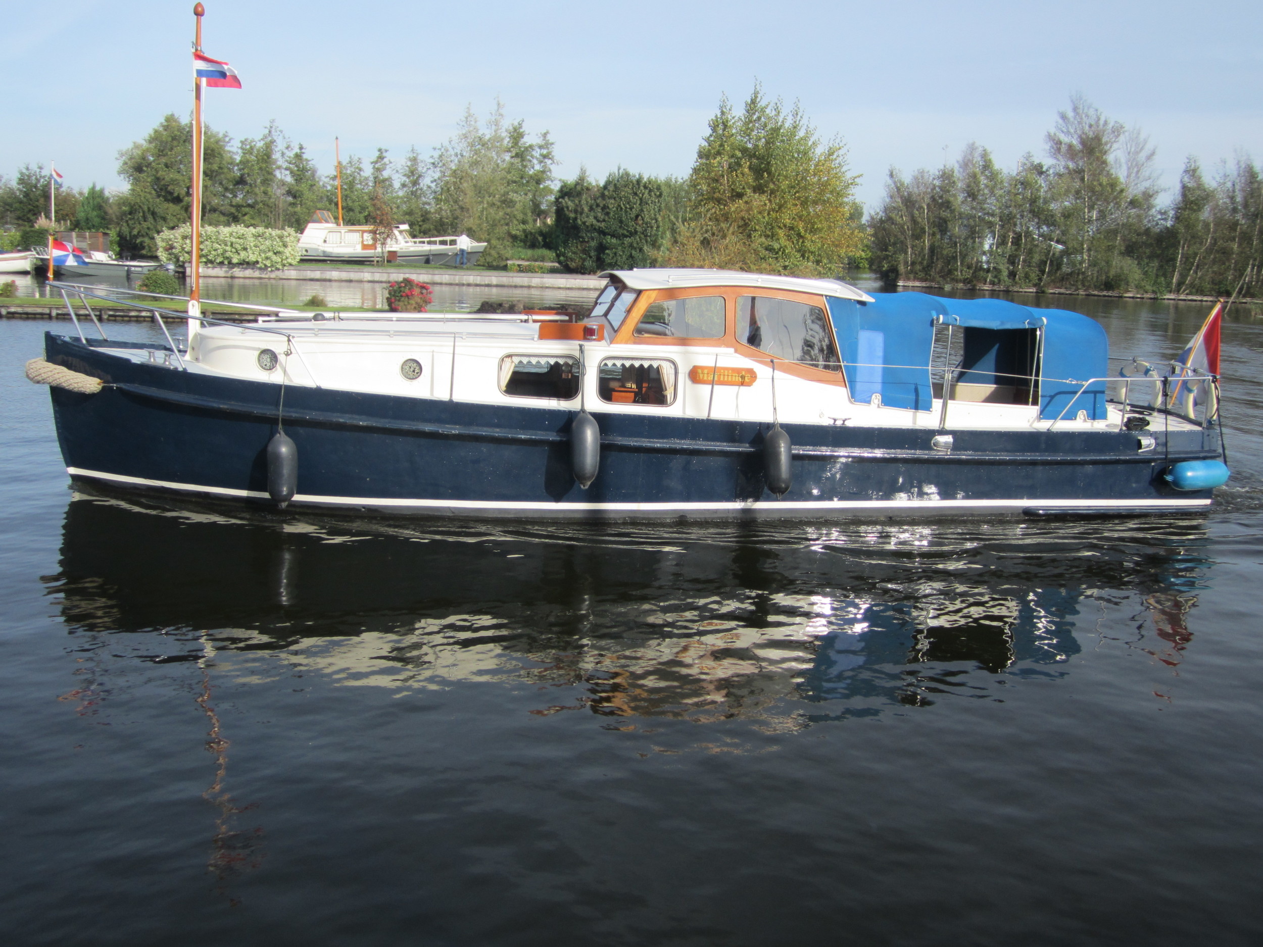 foto: 32 Ex-politieboot 10.50