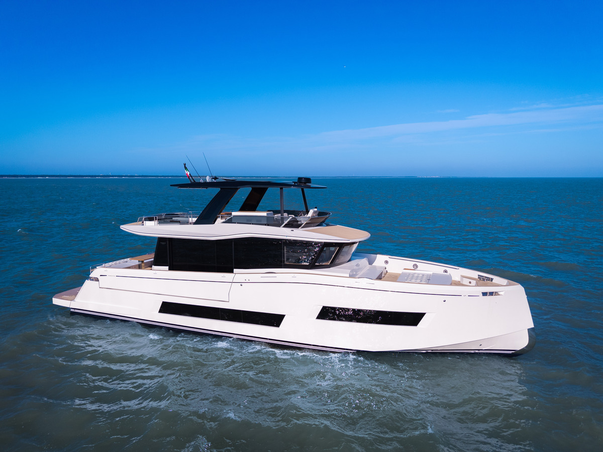 foto: 25 PARDO YACHTS Endurance 72 - NEW