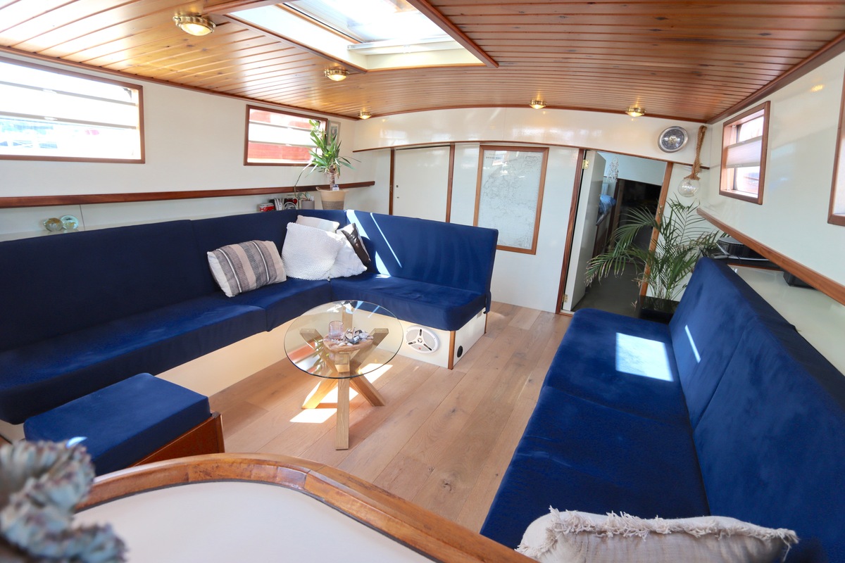 foto: 30 Tjalk Woonboot 
