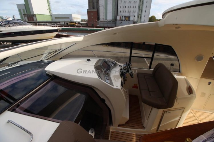 foto: 68 Prestige 38S