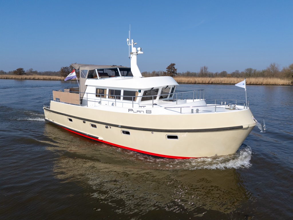 foto: 68 Ebyca Trawler 1300