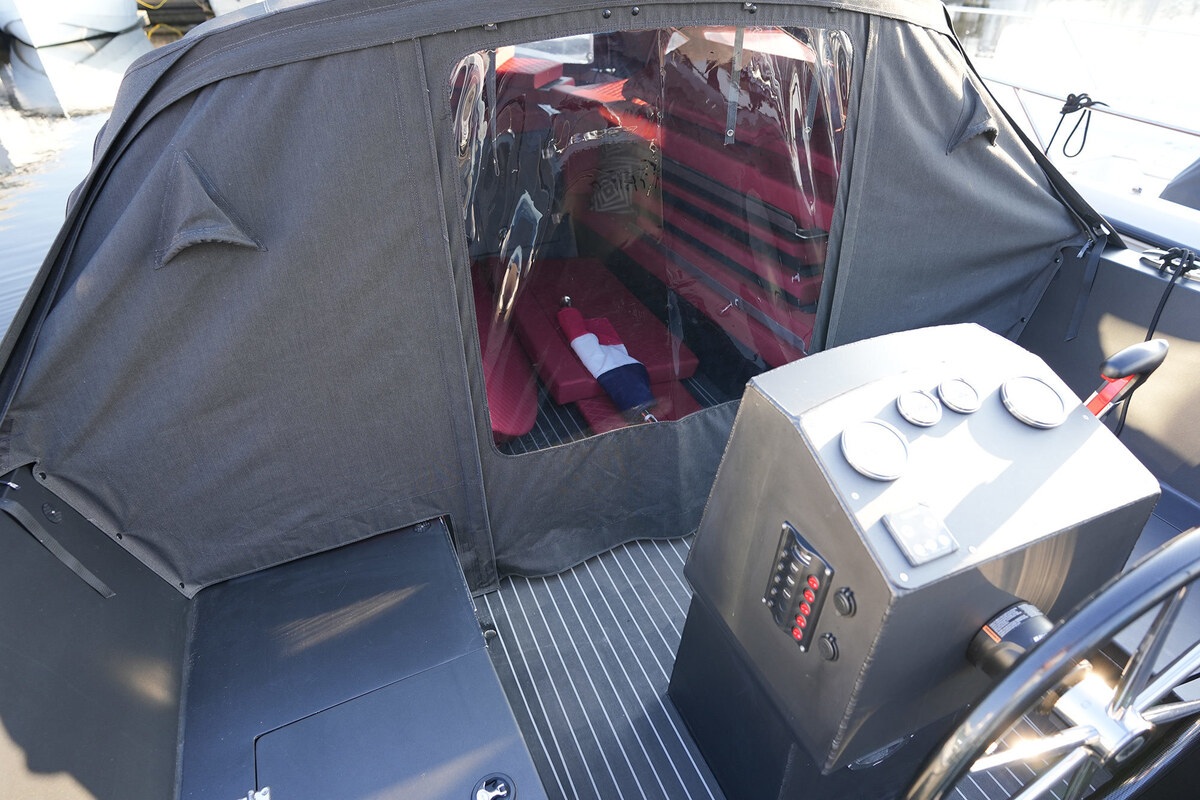 foto: 53 Triple X 800