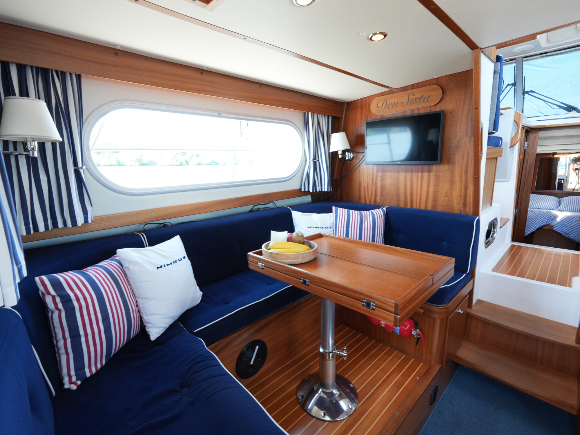 foto: 53 nimbus Nimbus 380 Commander