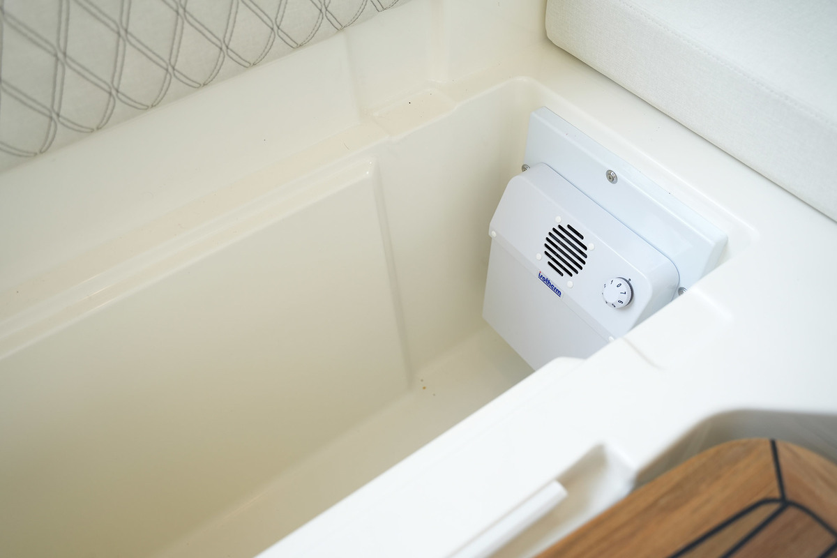 foto: 43 Sea Ray SLX 250