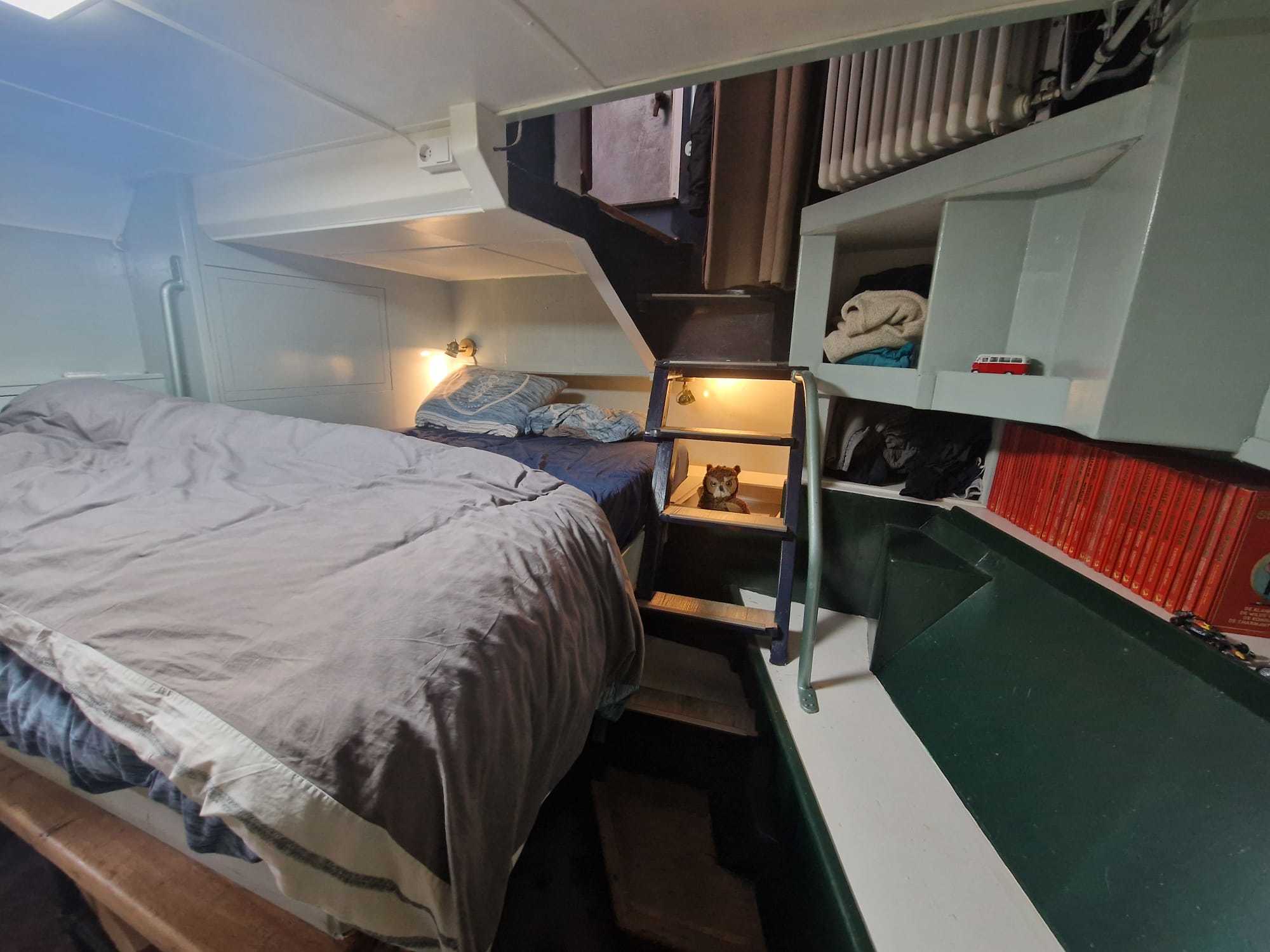 foto: 21 Ex Viskottter/ Varend Woonschip Ex Viskotter