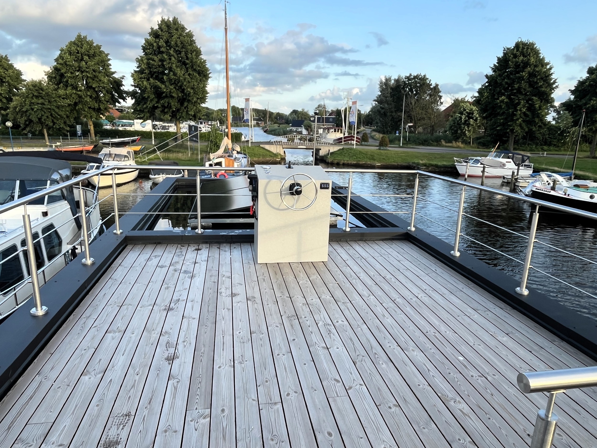 foto: 39 Surla 12 Houseboat Met (koop)ligplaats