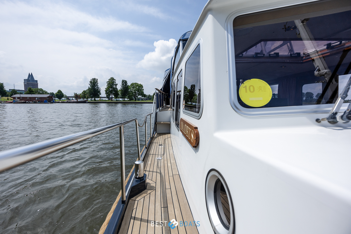 foto: 33 Linssen Classic Sturdy 400 AC Twin