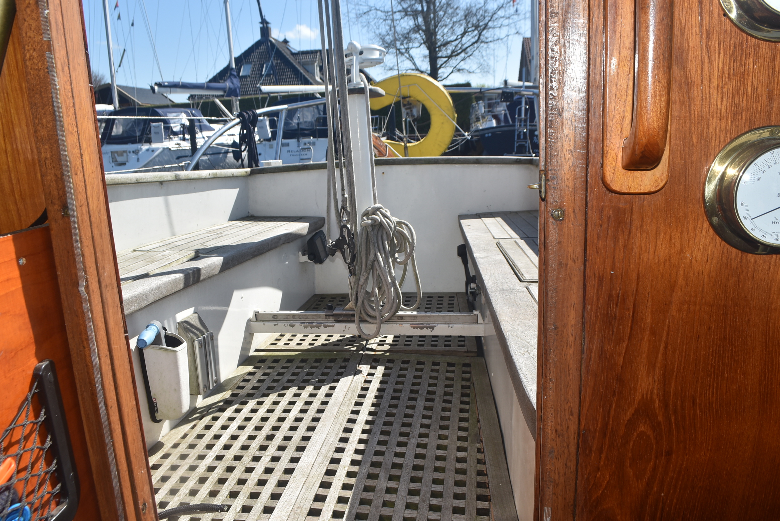 foto: 29 Volkerak 32 Motorsailer