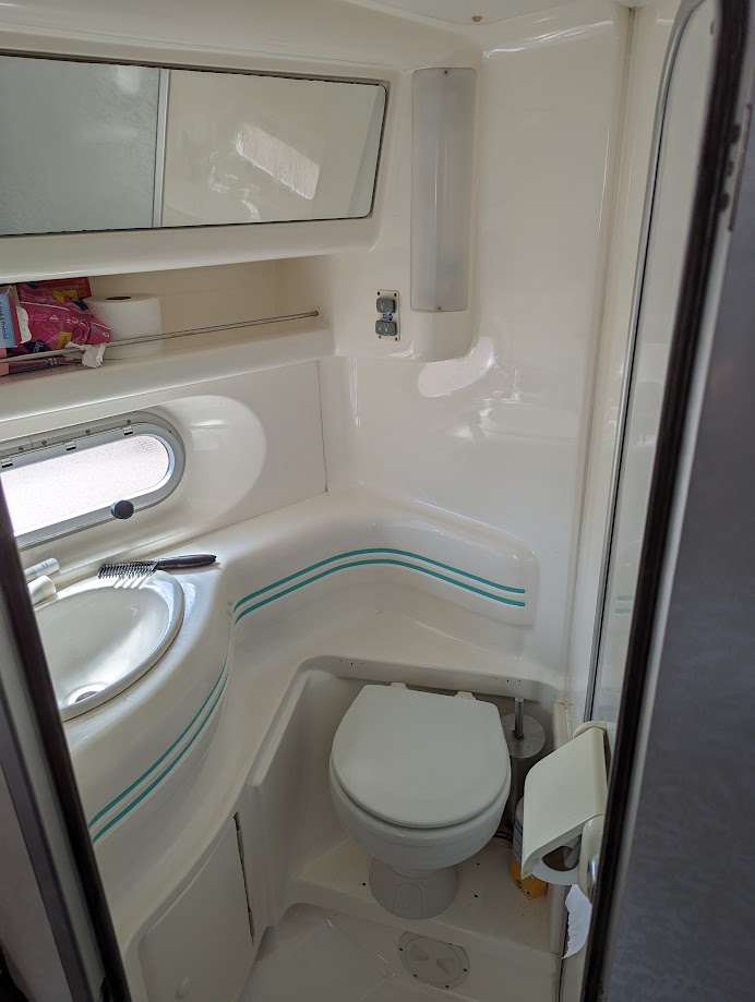 foto: 6 Azimut 42 Fly