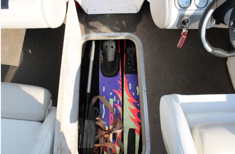 foto: 5 Mariah SX19  Bowrider