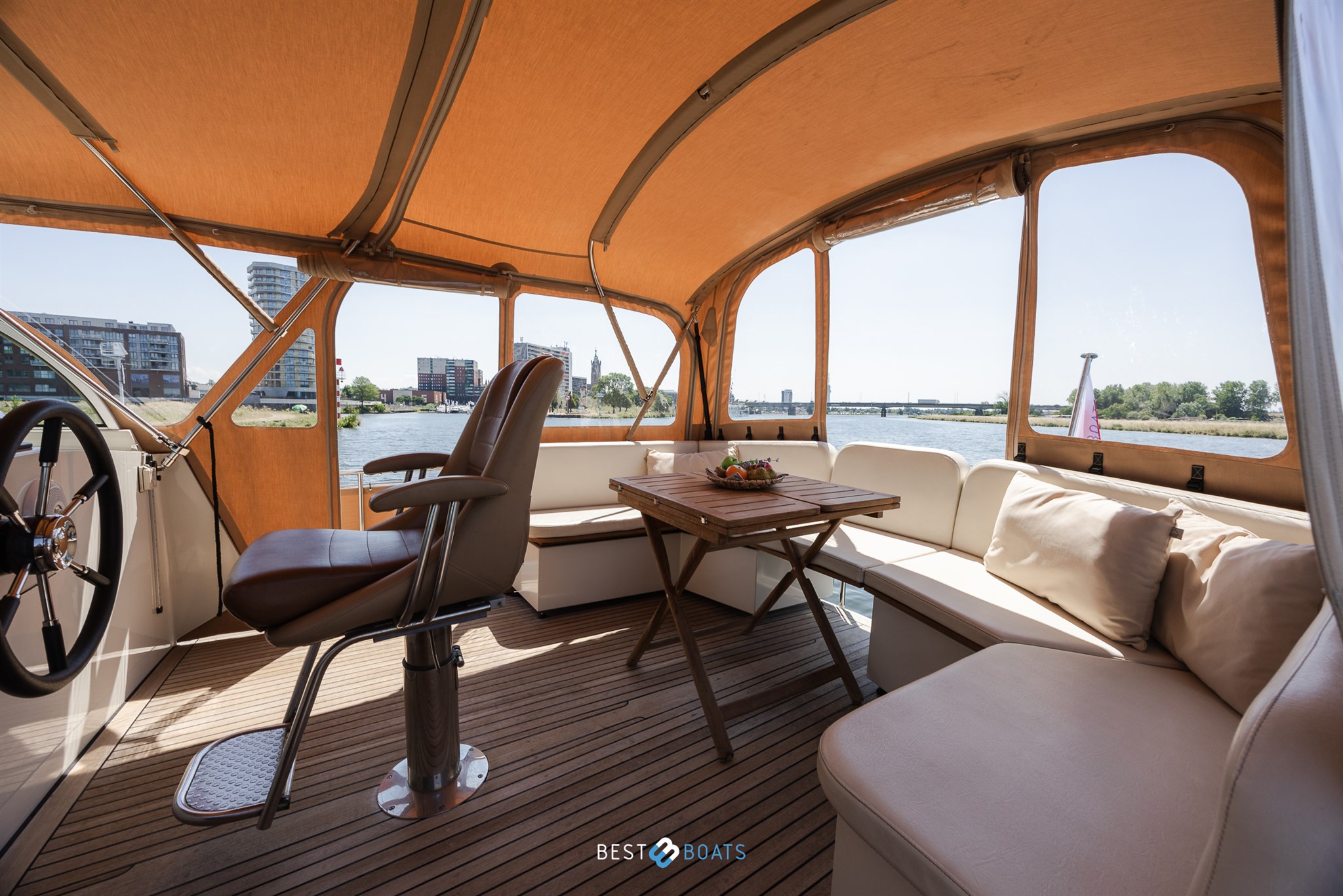 foto: 33 Linssen Grand Sturdy 40.9 AC