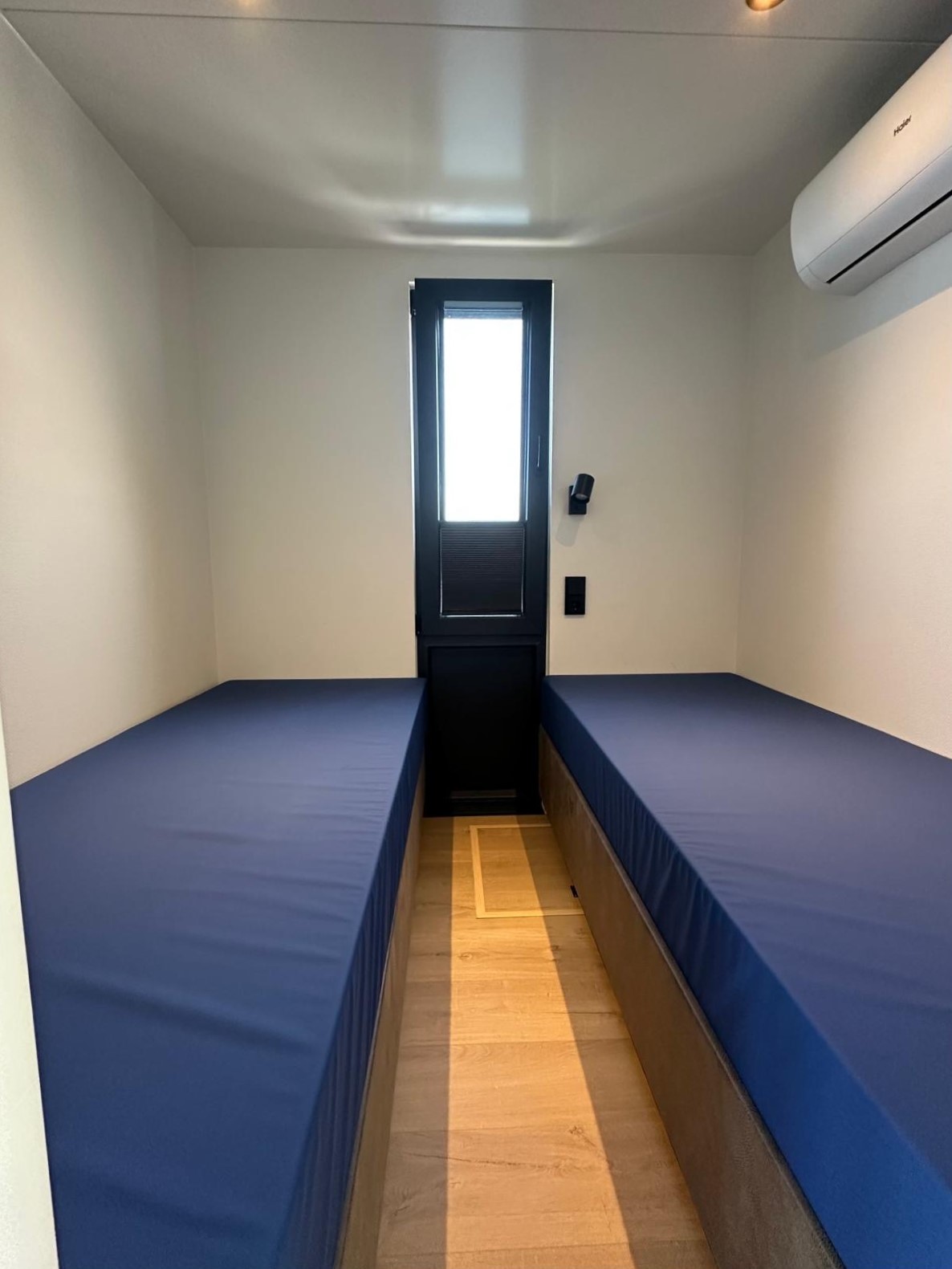 foto: 15 Havenlodge Castalia Houseboat Met Ligplaats