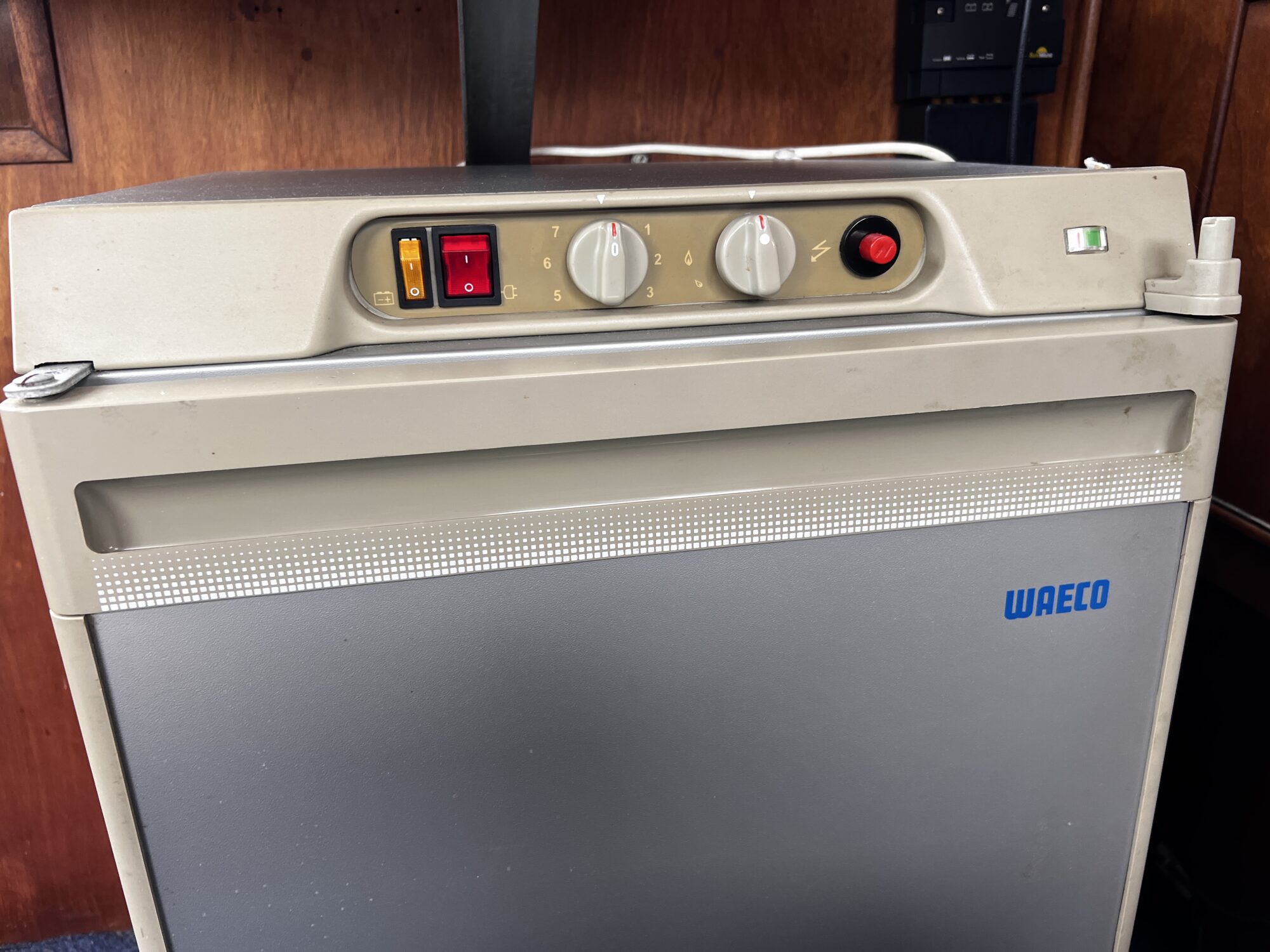 foto: 33 Kofferdek Kruiser Haak Kofferdek Bakdekker 9.00 AK