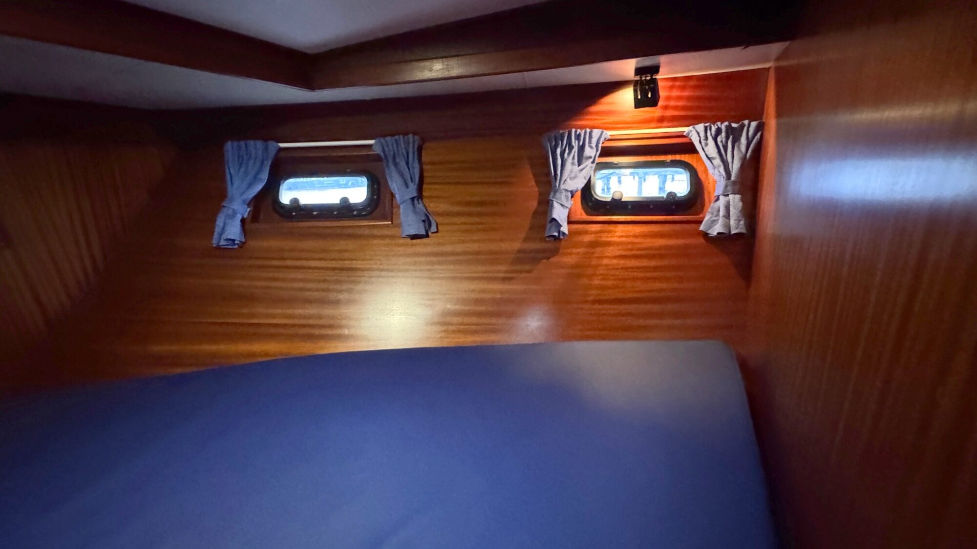 foto: 24 Vri-Jon Vri-Jon 37 AK Cabrio