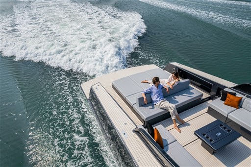 foto: 15 Vandutch 56 - New