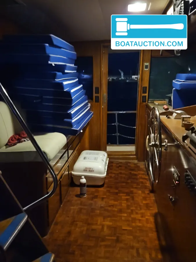 foto: 18 Hatteras 72