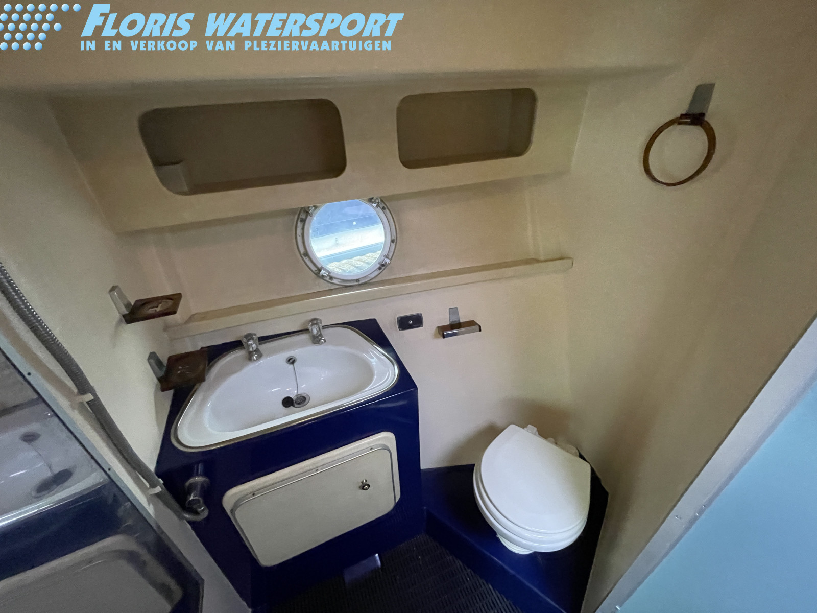 foto: 15 Fairline  40