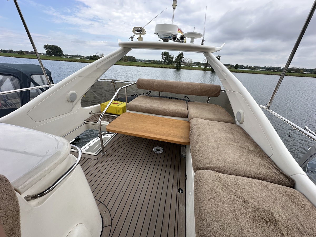 foto: 31 Sunseeker Manhattan 48