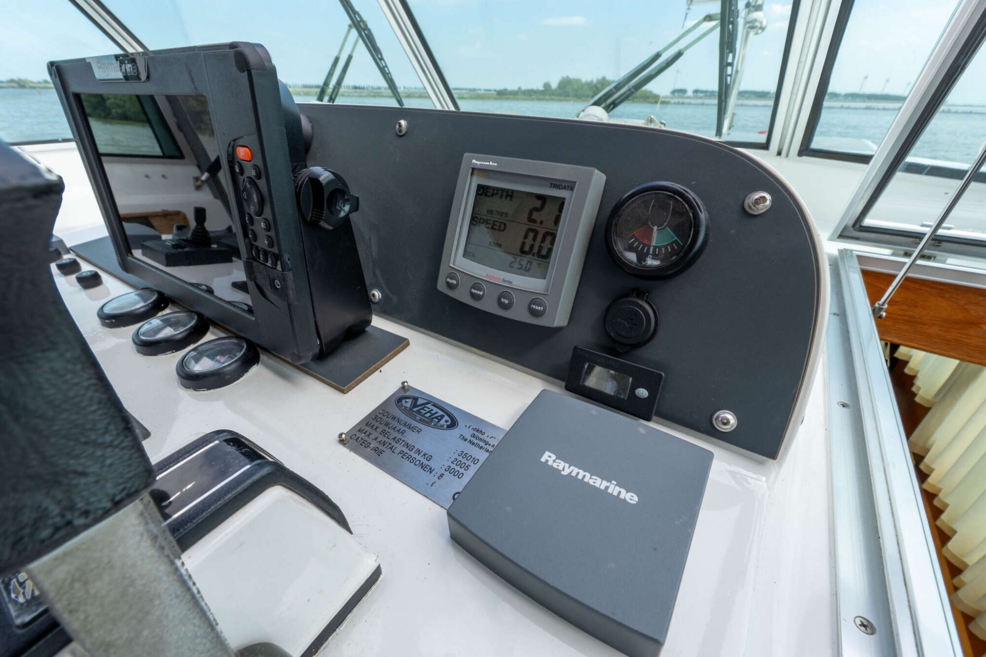 foto: 35 Veha Veha Euroclassic 35