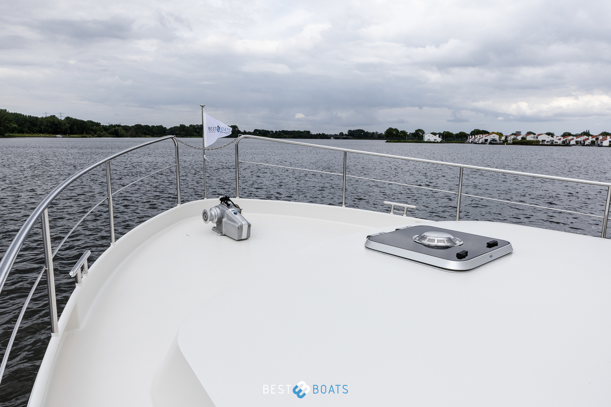 foto: 33 Linssen Grand Sturdy 410 Sedan