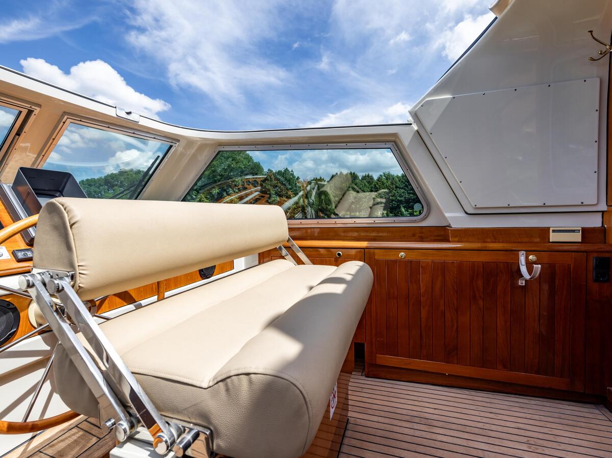 foto: 100 Linssen  Grand Sturdy 500 Variotop