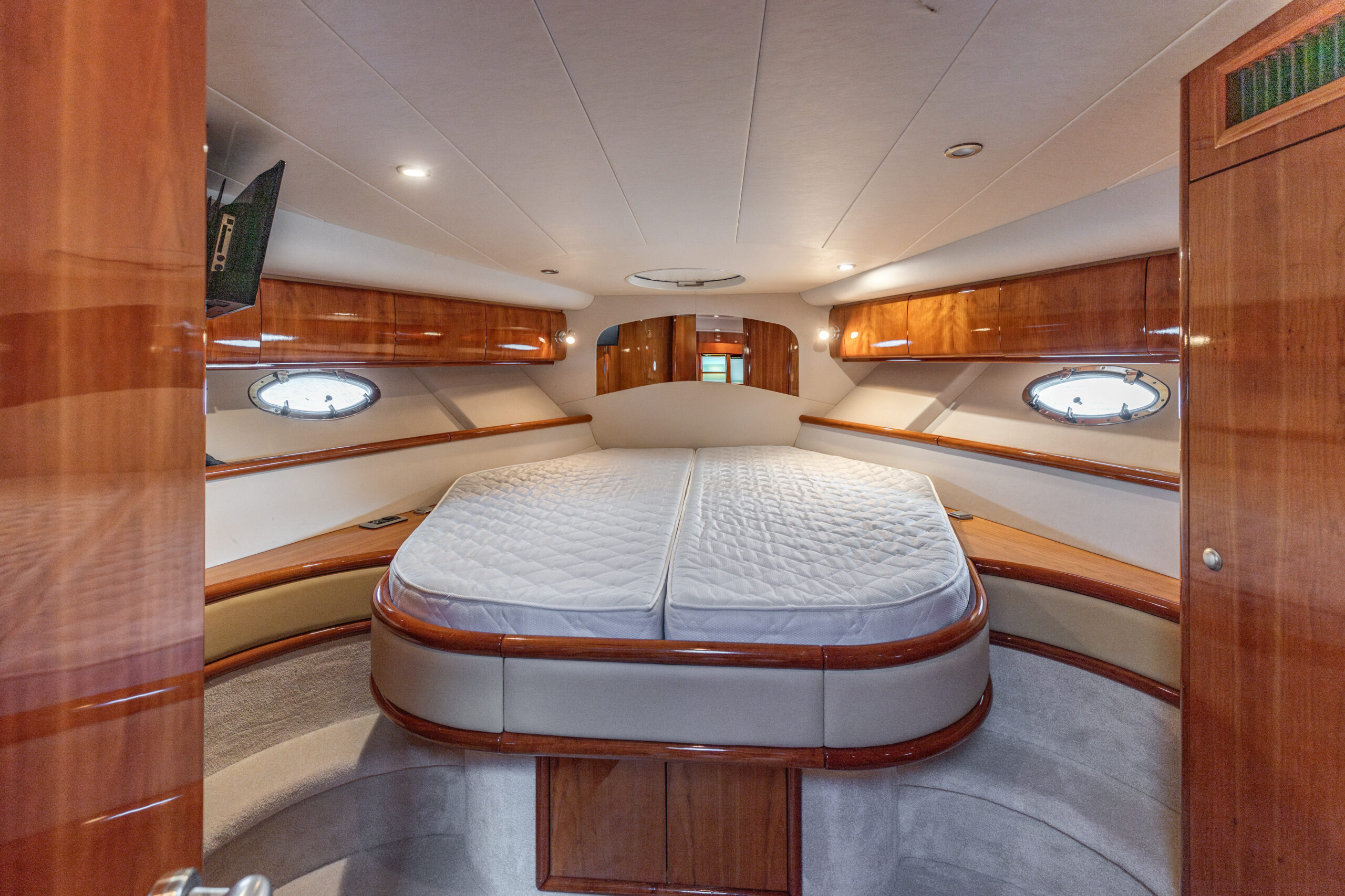 foto: 47 Neptunus 55 Sport #13 PACIFIC
