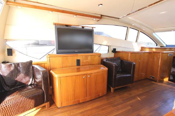 foto: 16 Sunseeker Predator 72