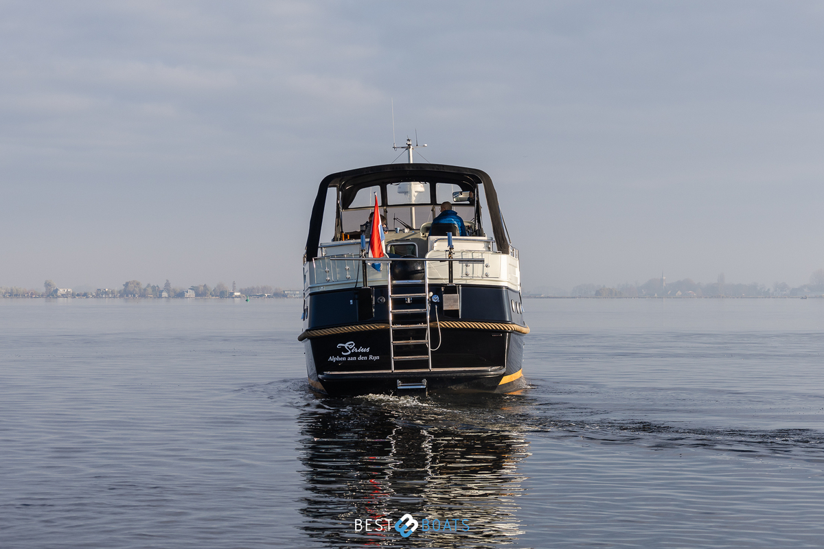 foto: 41 Linssen Grand Sturdy 410 AC Gold