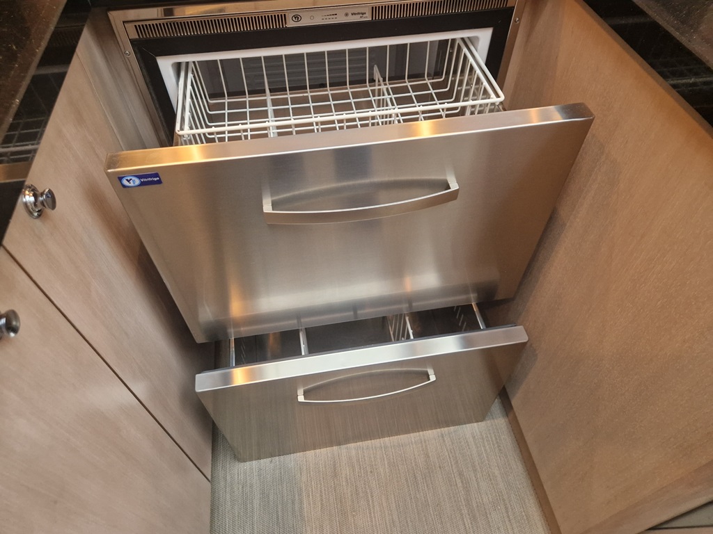 foto: 83 Noblesse Noblesse Bellamare '54