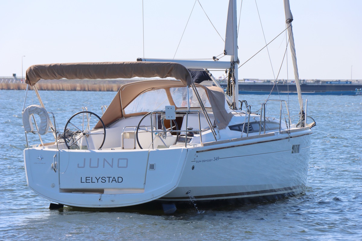 hoofdfoto: 1 Jeanneau Sun Odyssey 349