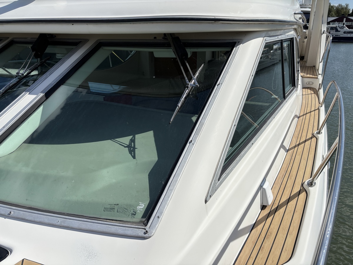 foto: 27 Maxum  4100 SCA 