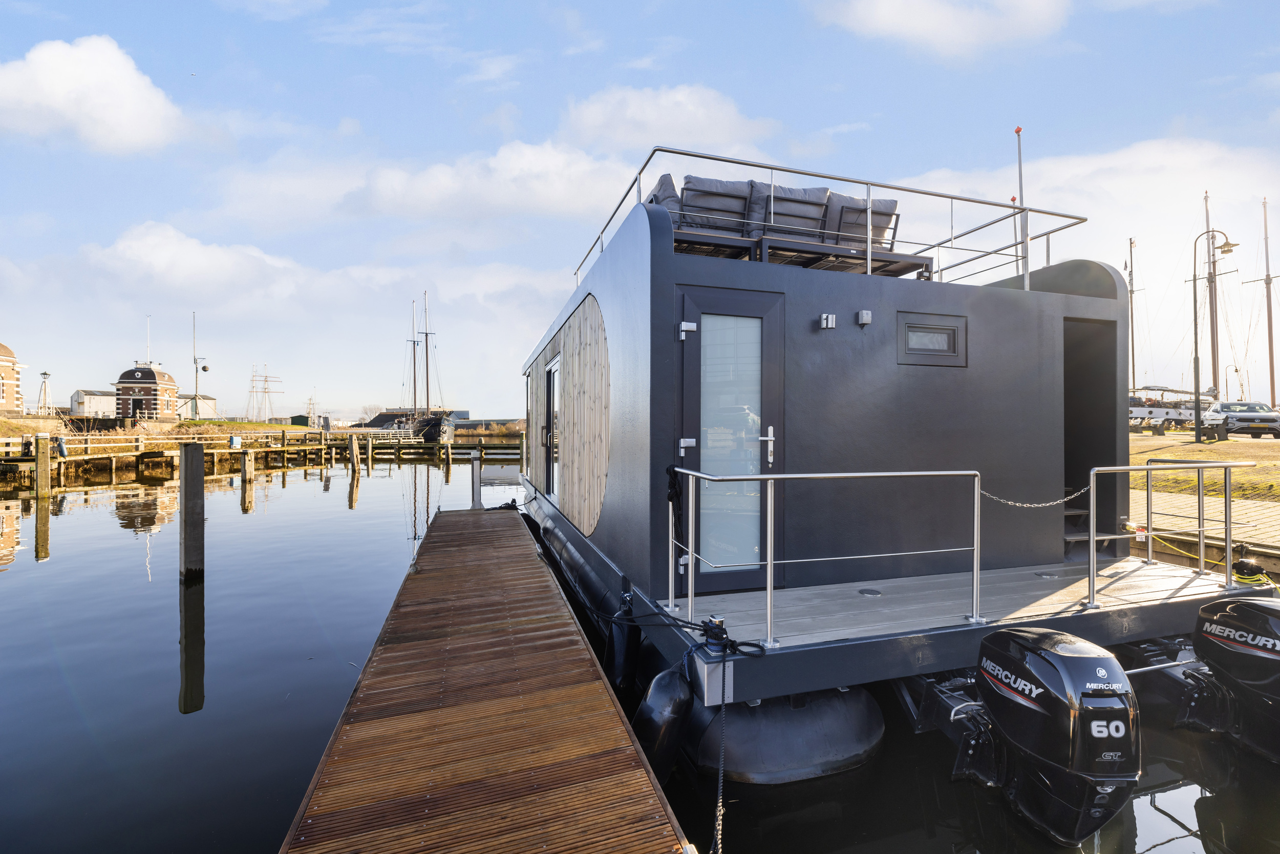 foto: 13 Holland Houseboat Sundeck 48 - Lemmer