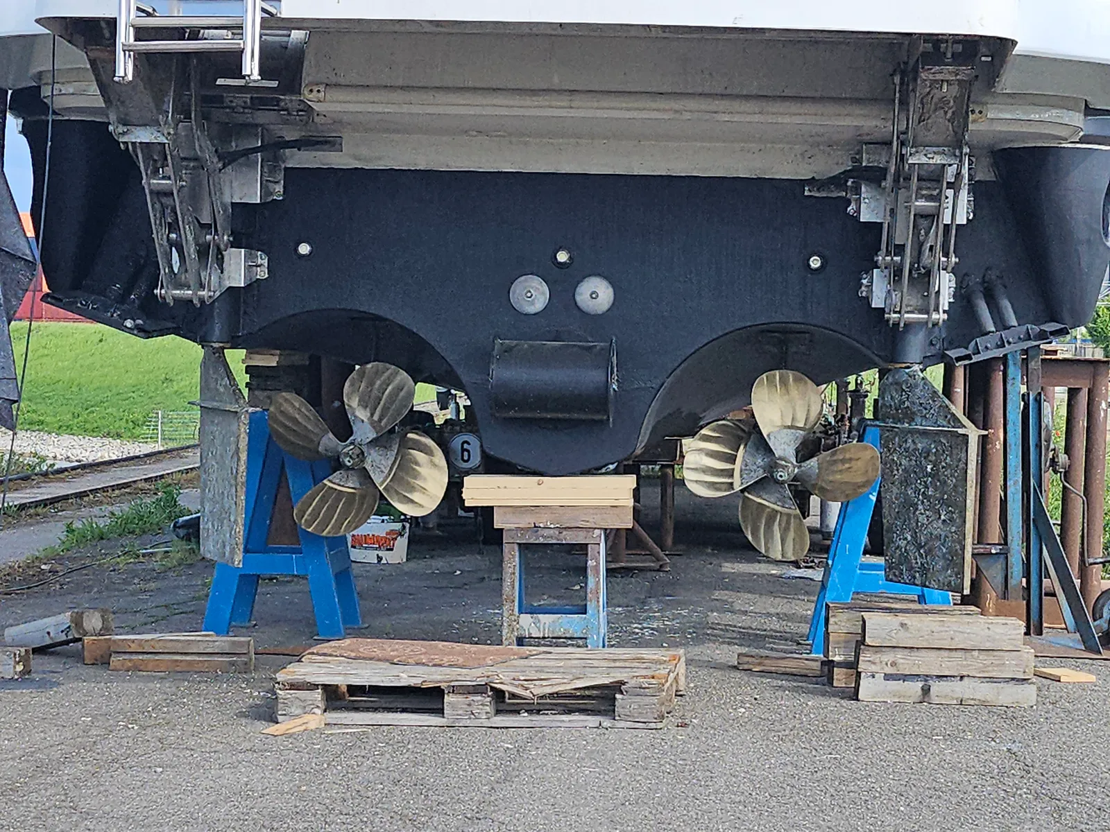 foto: 6 Sunseeker Camargue 55