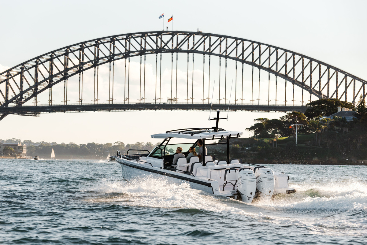 foto: 21 Axopar 37 Sun-Top