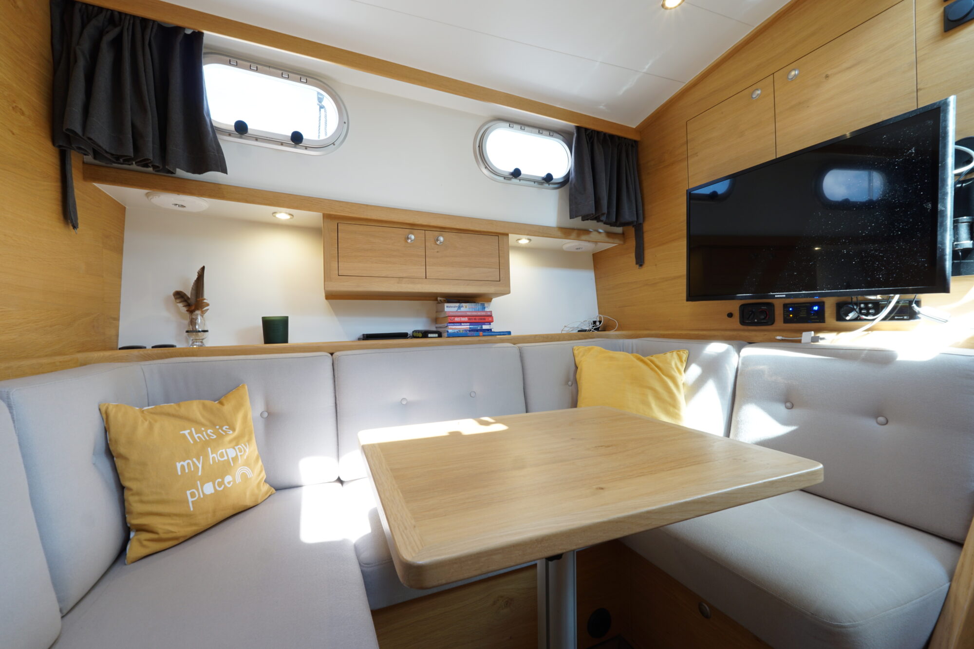 foto: 47 Vedette Vedette Hollander Trend 35 Cabrio