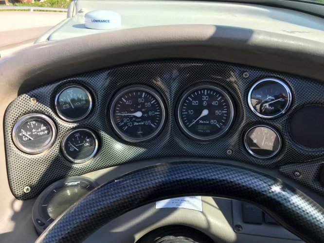 foto: 8 Crownline 266 BR