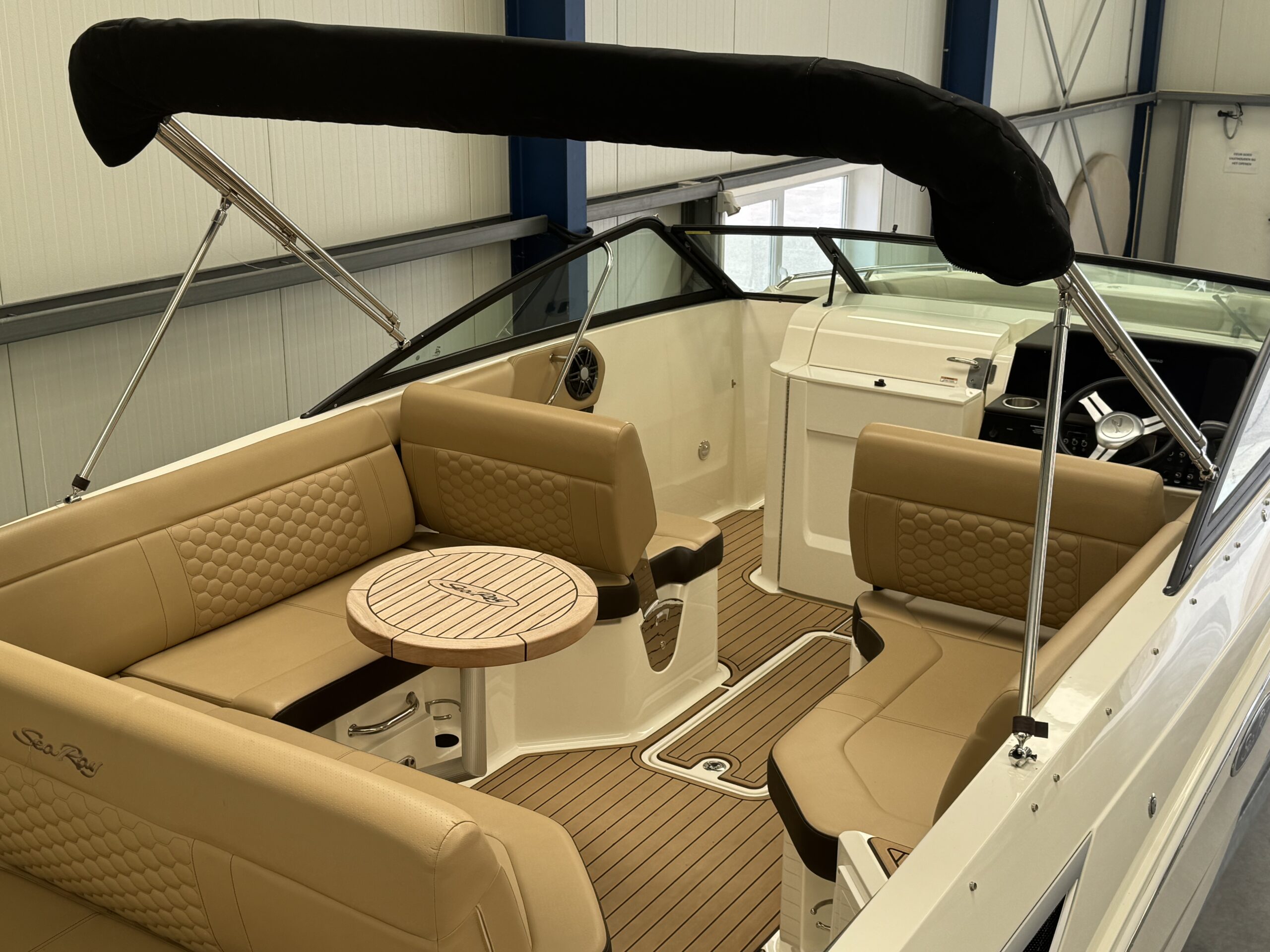 foto: 15 Sea Ray SDX 250