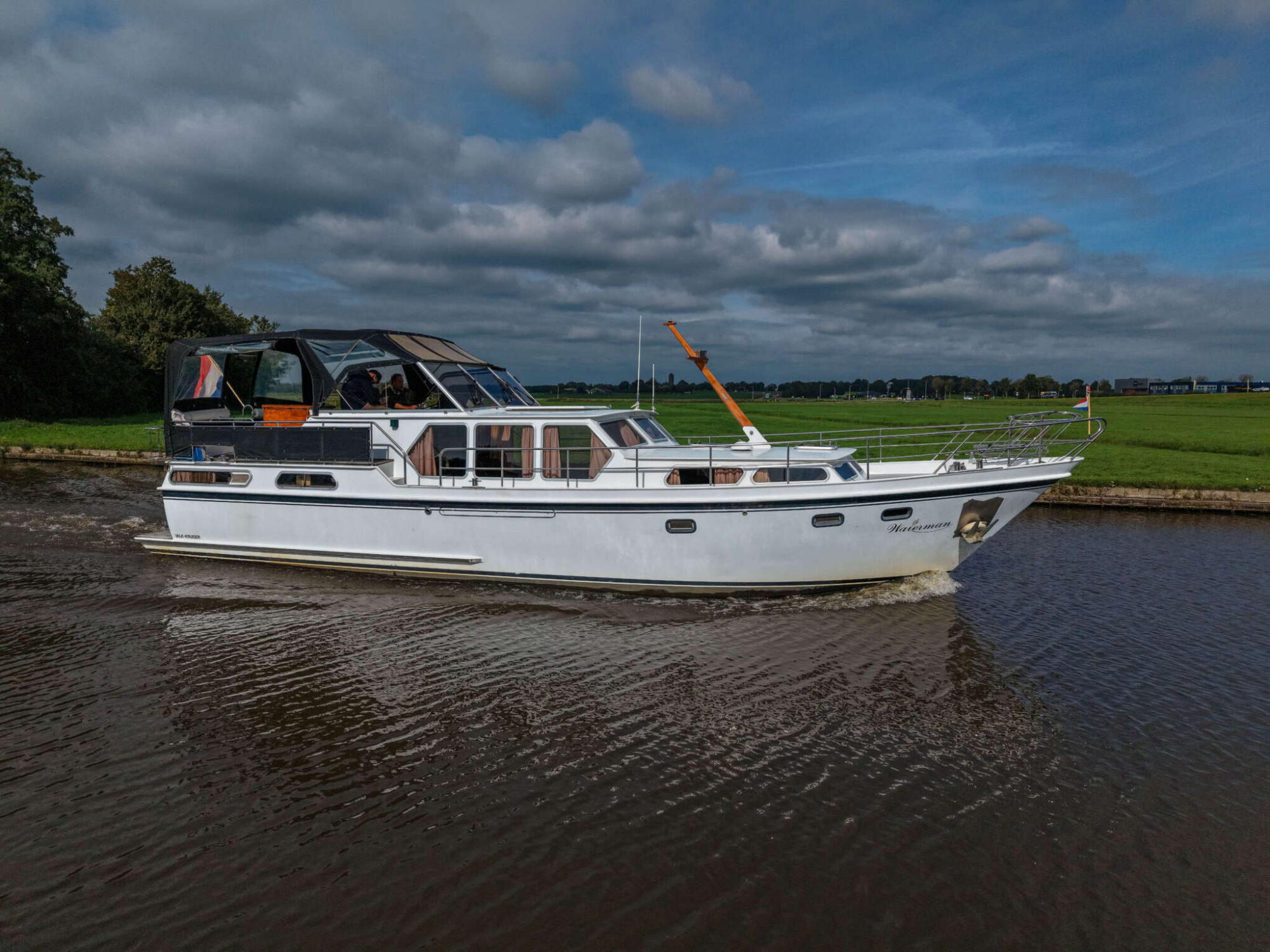foto: 51 Valkkruiser Valkkruiser Waterman 13.50 AK
