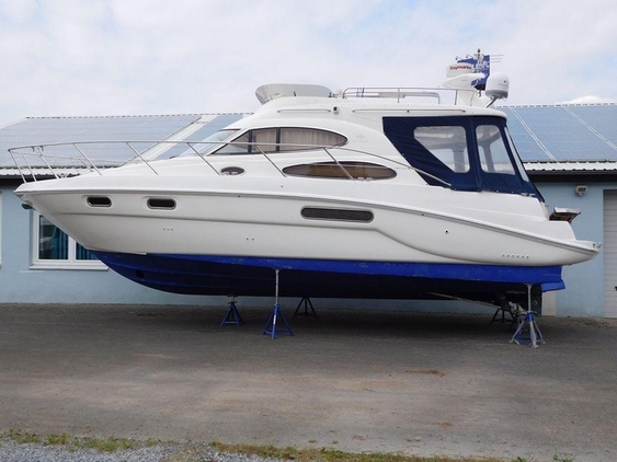 foto: 27 Sealine F 37